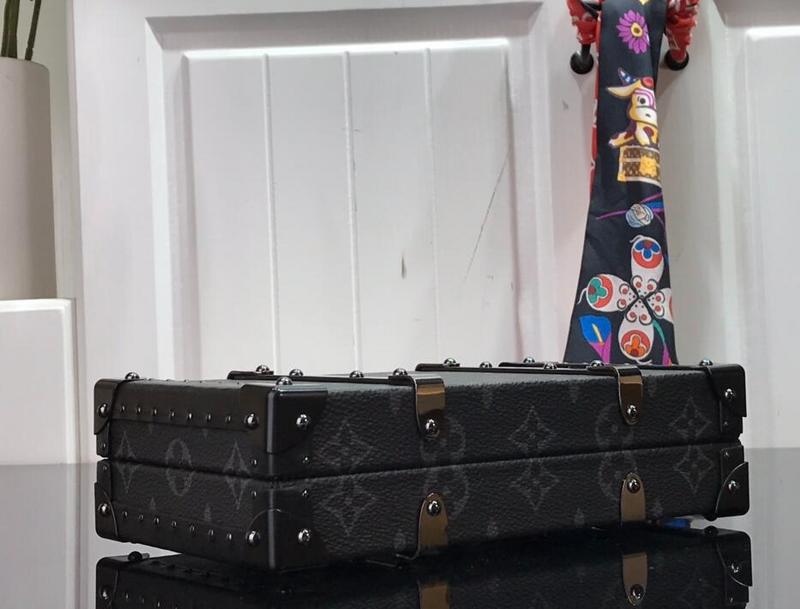 SAMC - LOV Bags - 2320