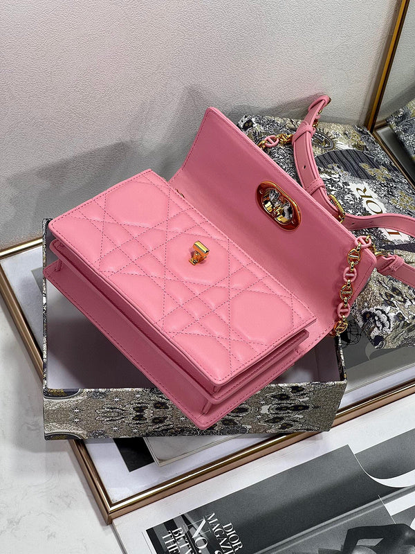 Glami Fashion - DIR Bags - 389