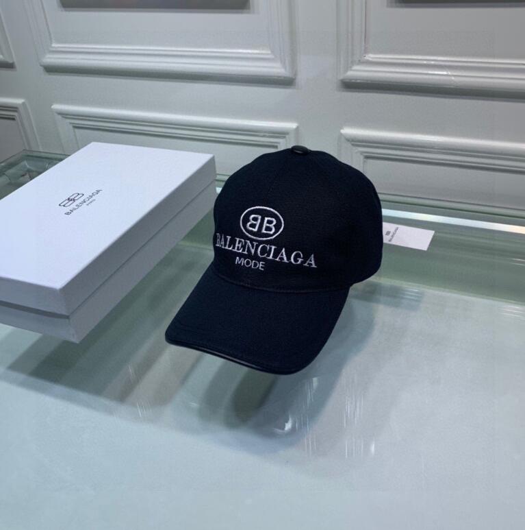 SAMC - Mix Hats - 077