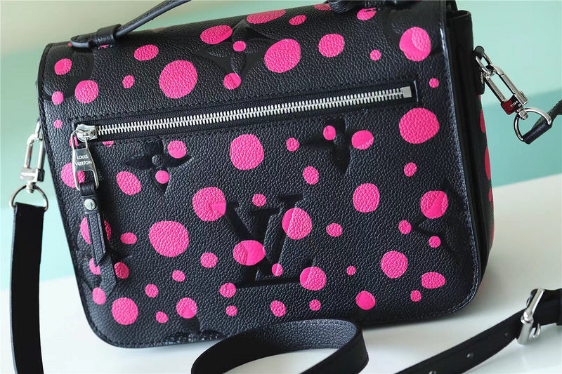 ELE - LUV Bags - 439