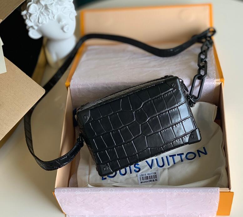 SAMC - LOV Bags - 2532
