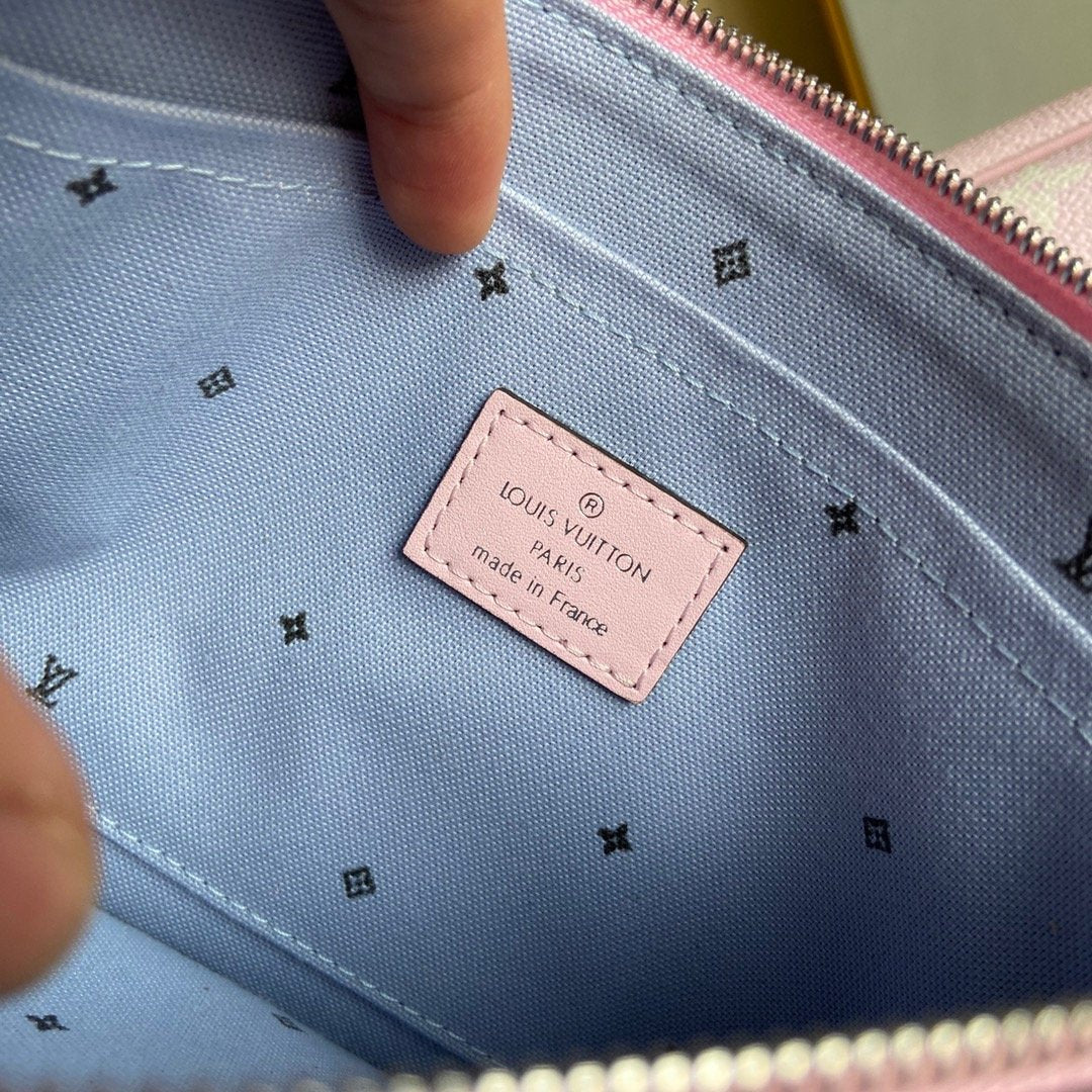 EN - New Arrival Bags LUV 163