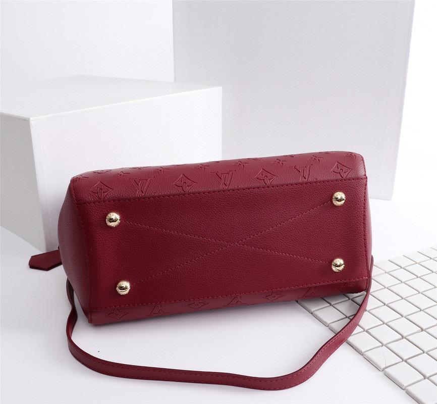 EN - New Arrival Bags LUV 040