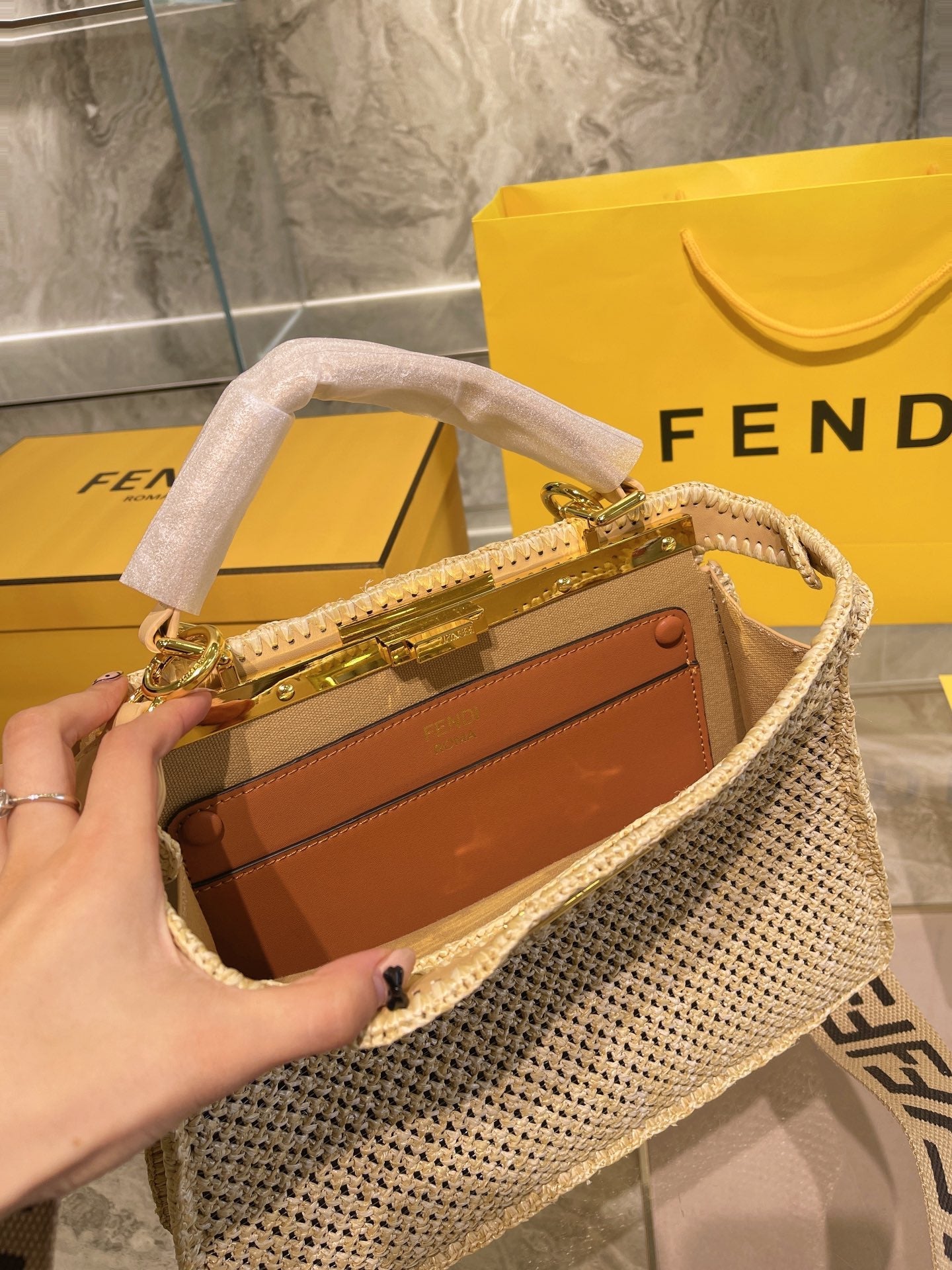 EN - New Arrival Bags FEI 204