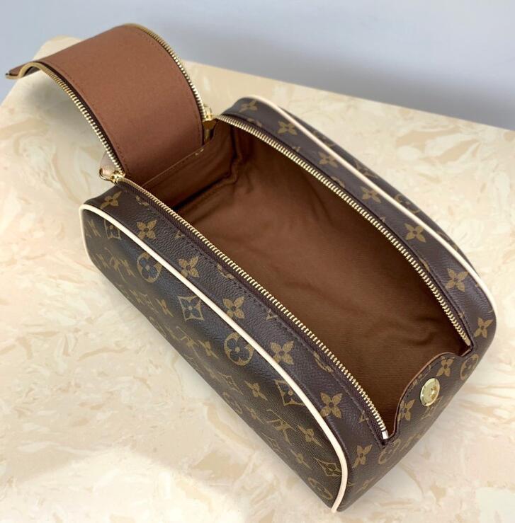 SAMC - LOV Bags - 2699