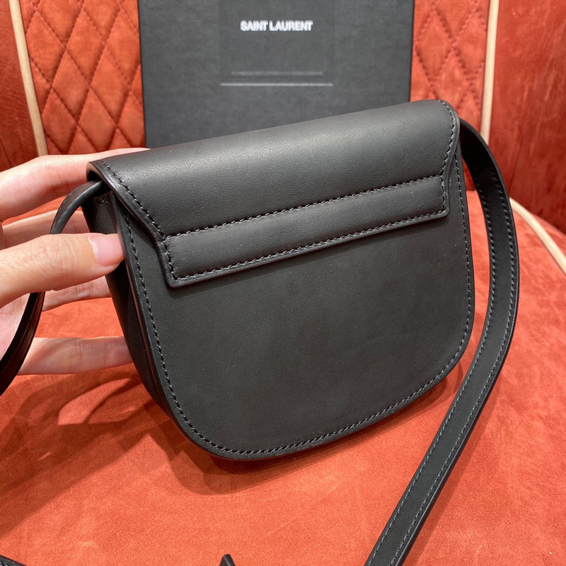 ELE - SLY Bags 031
