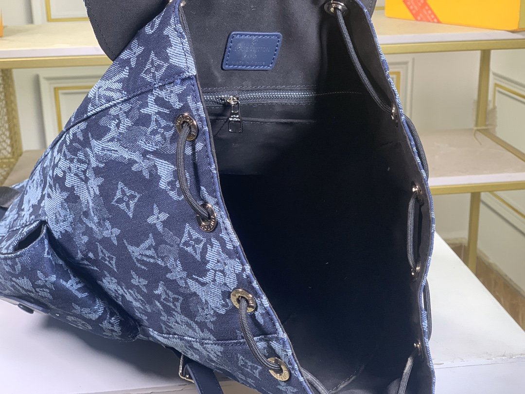 EN - New Arrival Bags LUV 116