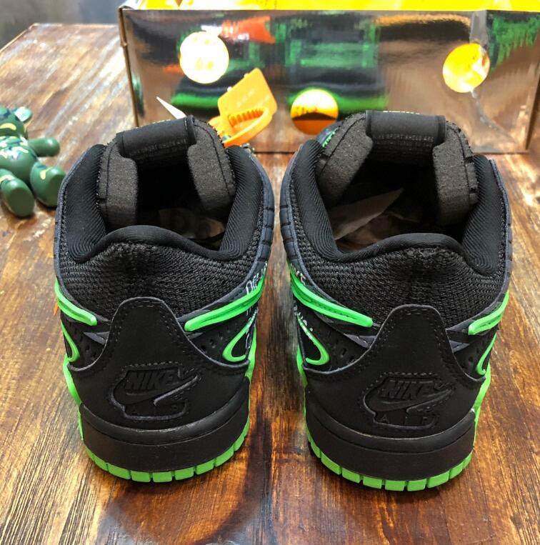 SAMC - NKE Shoes - 1821