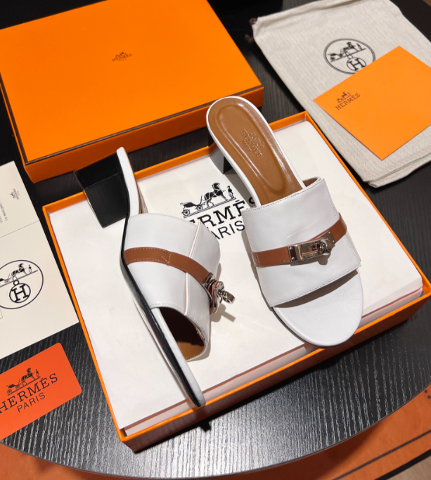 SAMC - HMS Women Shoes - 571