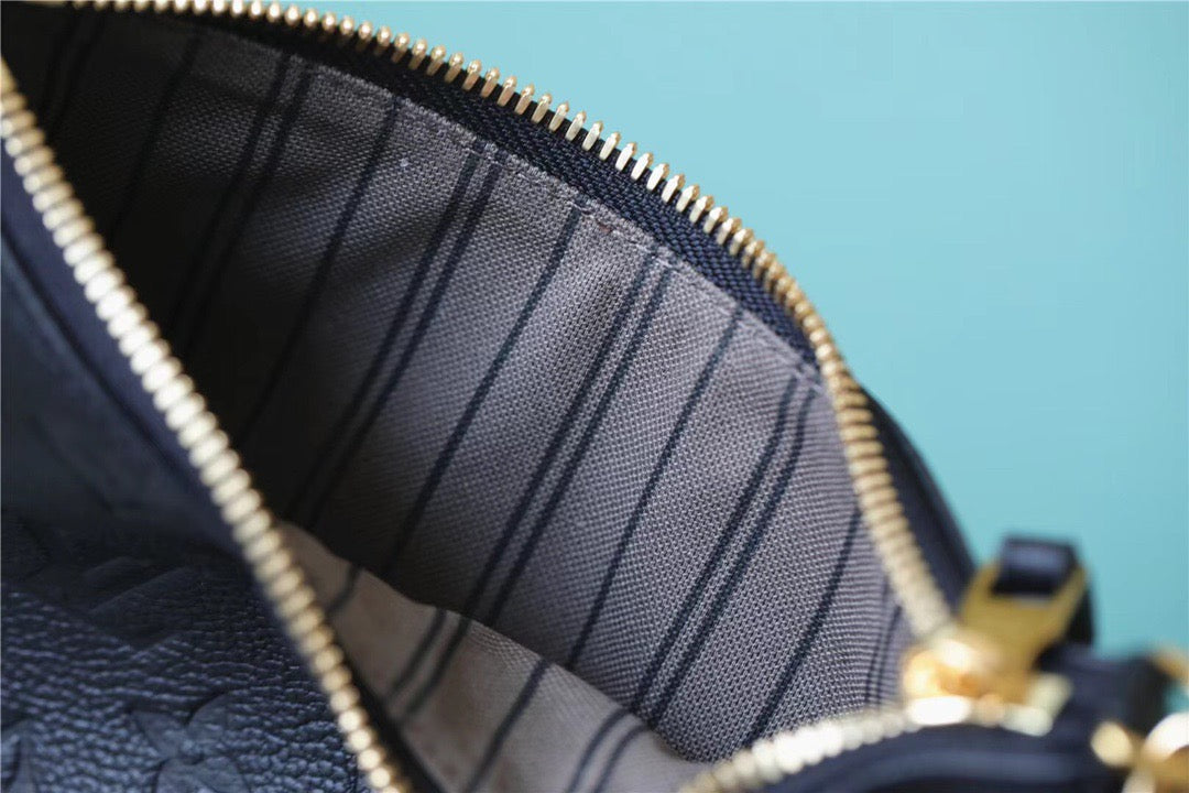 LV Easy Pouch On Strap Monogram Empreinte Black For Women, WomenÃ¢â‚¬â„¢s Handbags, Shoulder Bags And Crossbody Bags 7.5in/19cm LV M80349