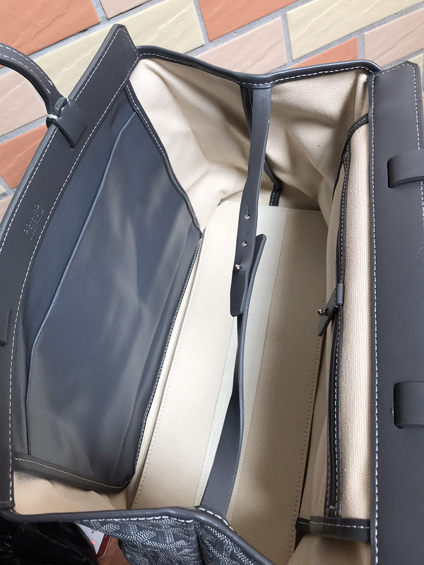 ELE - GOD Bags - 277