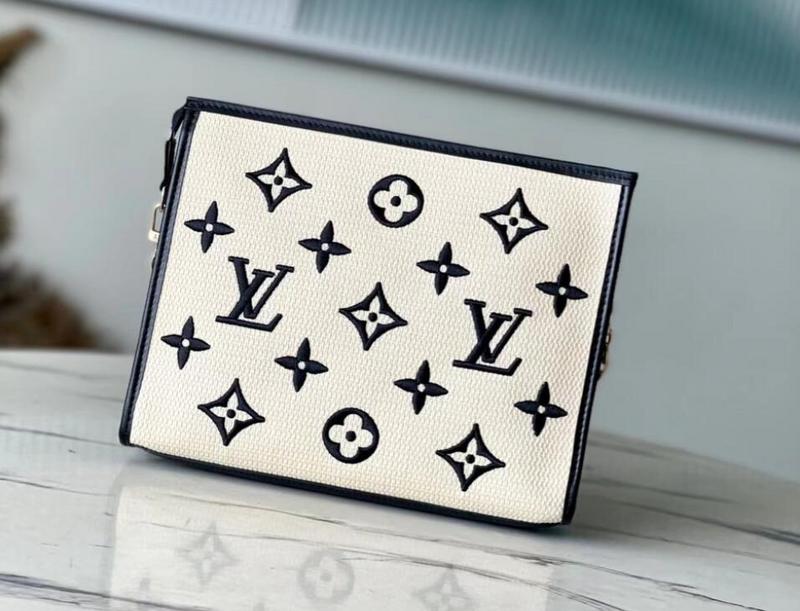 SAMC - LOV Bags - 1147