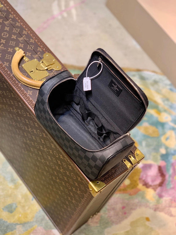LOV2 Bags - Luxurious Bags  1142