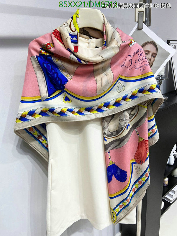 SAMC - HMS Scarves - 017