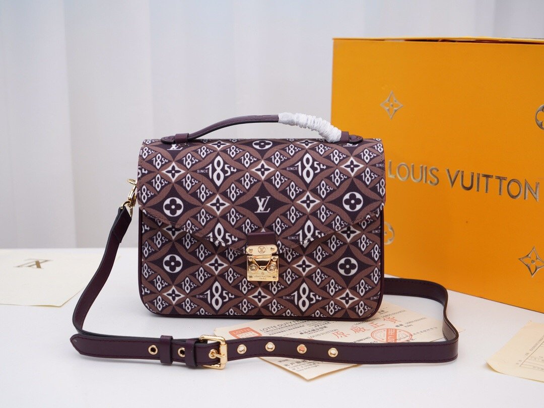 EN - New Arrival Bags LUV 130