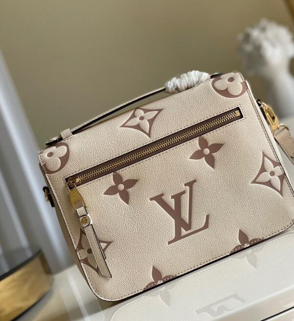 SAMC - LOV Bags - 2483