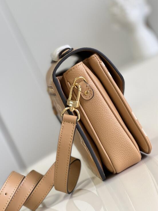SAMC - LOV Bags - 1668