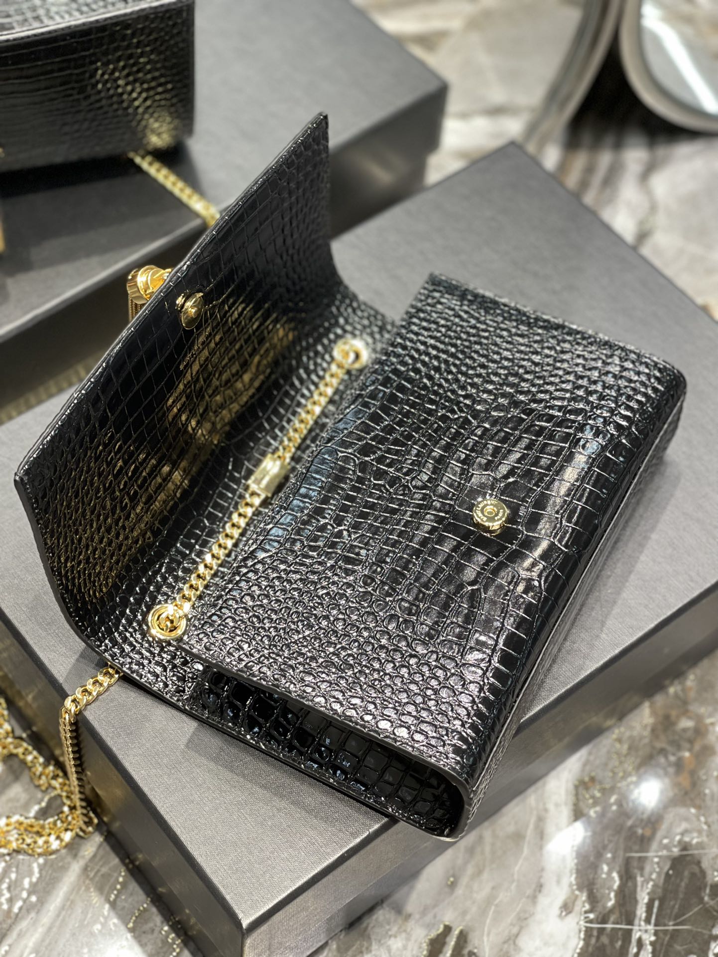 GLAMI Kata MeGLAMIum Chain Bag Black With Tassel For Women 9.4in/24cm YSL 354119DND0J1000