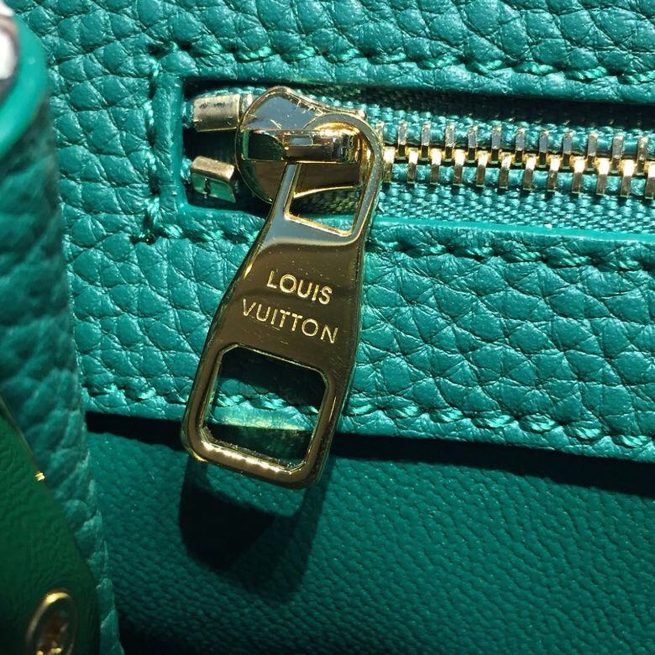 LV Capucines GLAMI Taurillon And Python Green For Women,  Shoulder And Crossbody Bags 10.6in/27cm LV