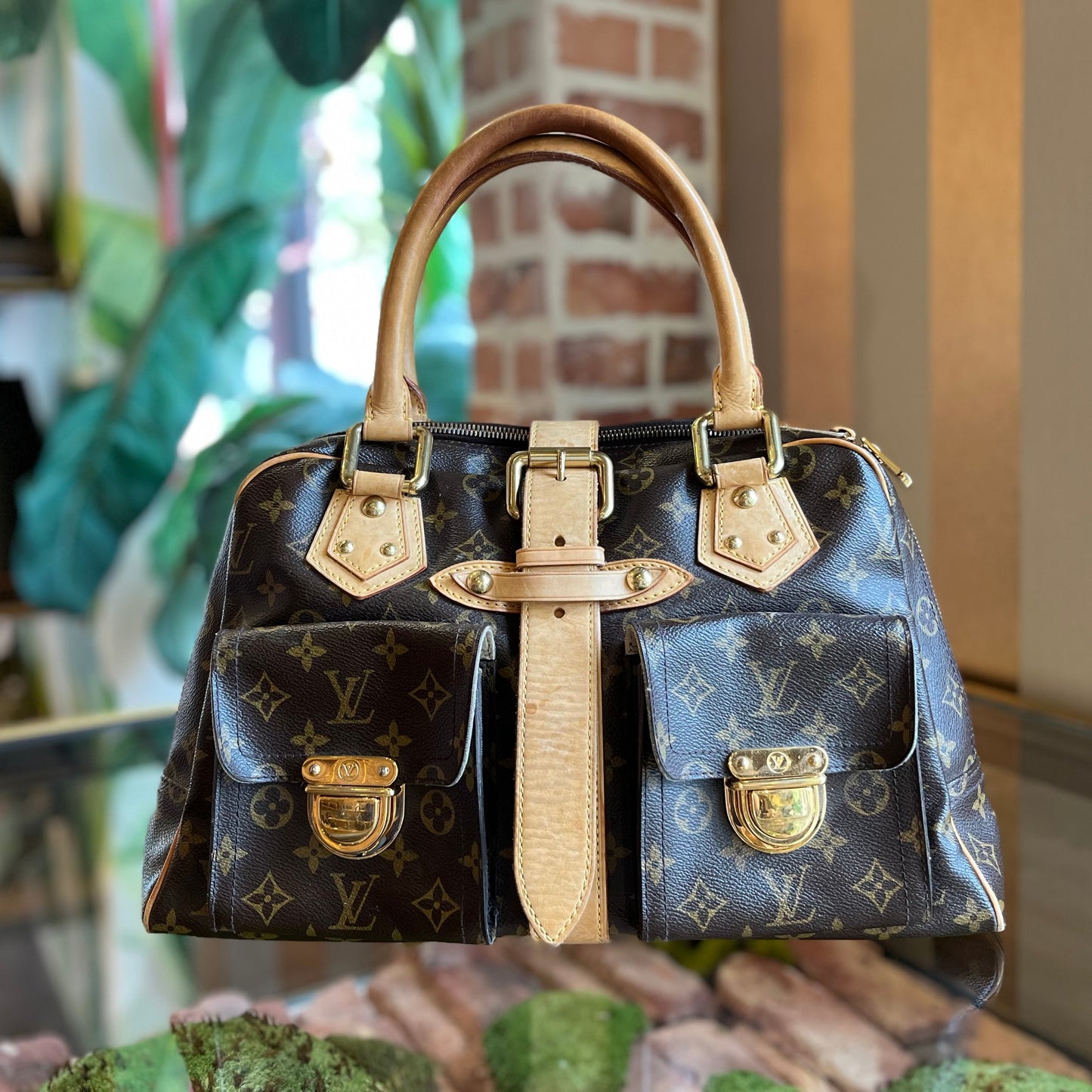 LOUIS VUITTON Monogram Canvas Manhattan GM Bag