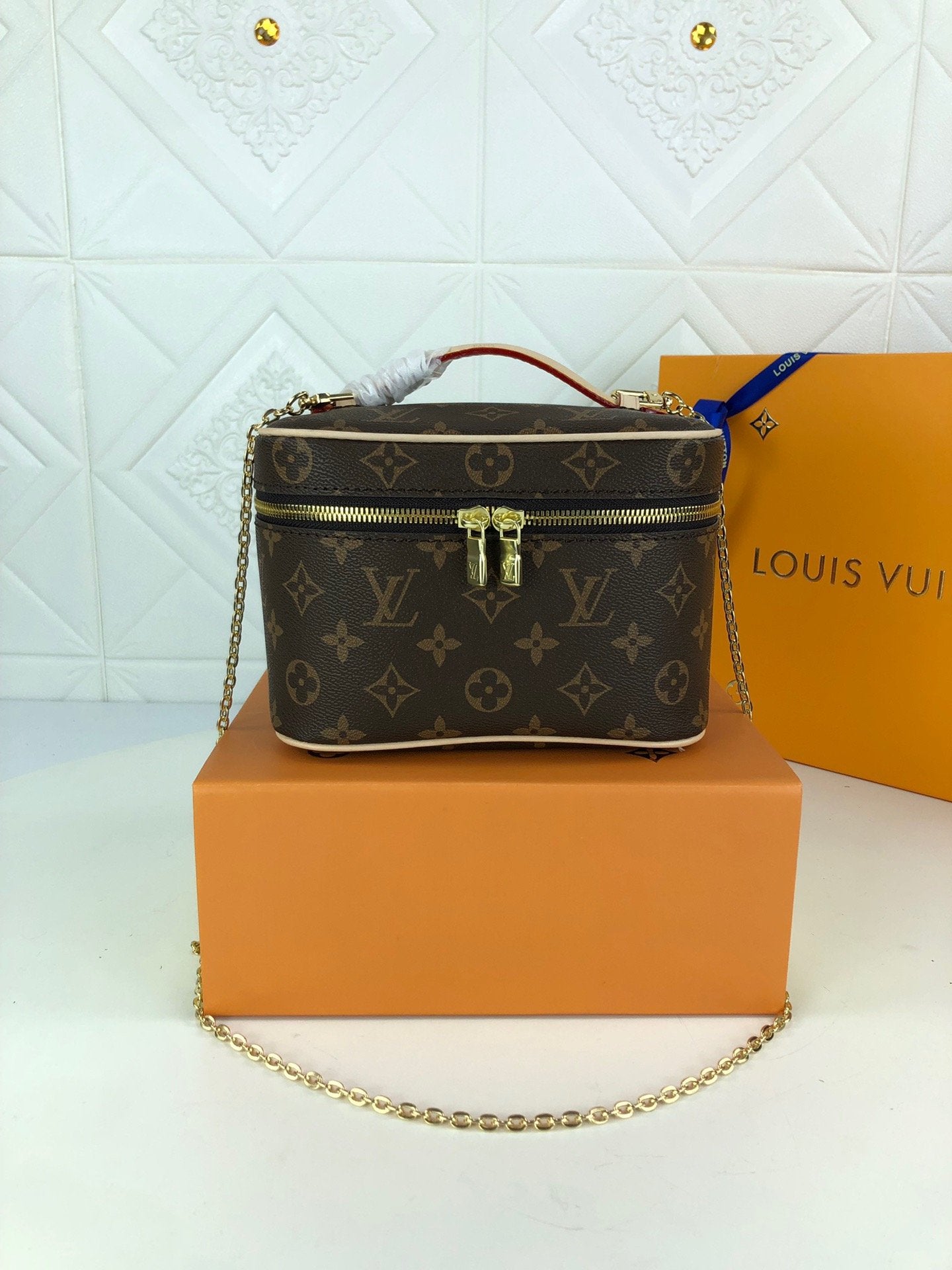 EN - New Arrival Bags LUV 025