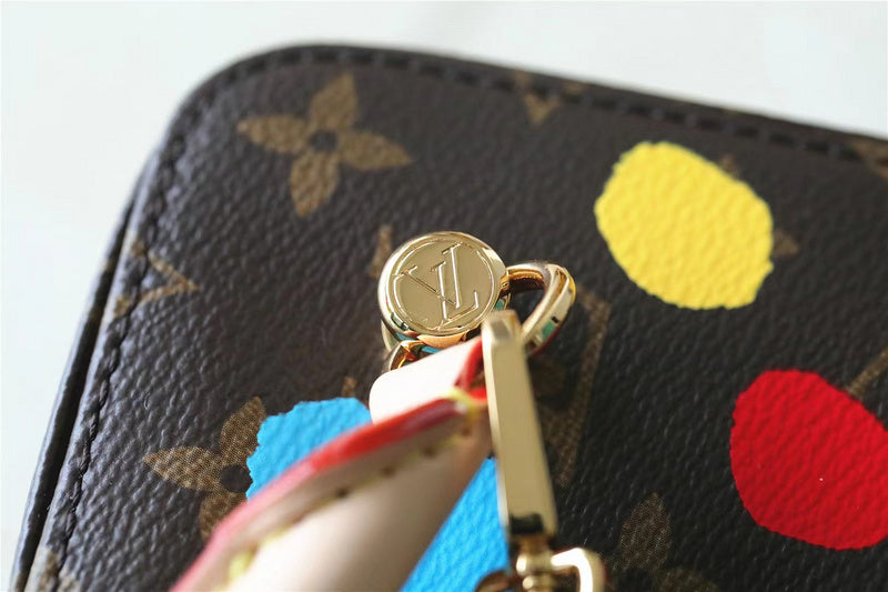 ELE - LUV Bags - 452