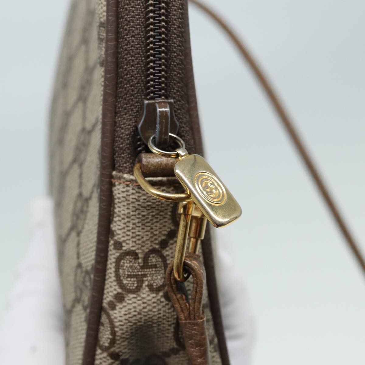 GUCCI GG Supreme Shoulder Bag PVC Leather Beige 80689