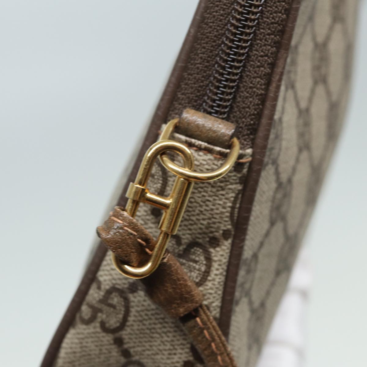 GUCCI GG Supreme Shoulder Bag PVC Leather Beige 80689