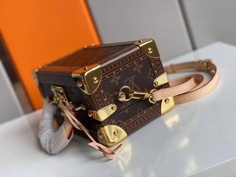 LOV2 Bags - Luxurious Bags  1441