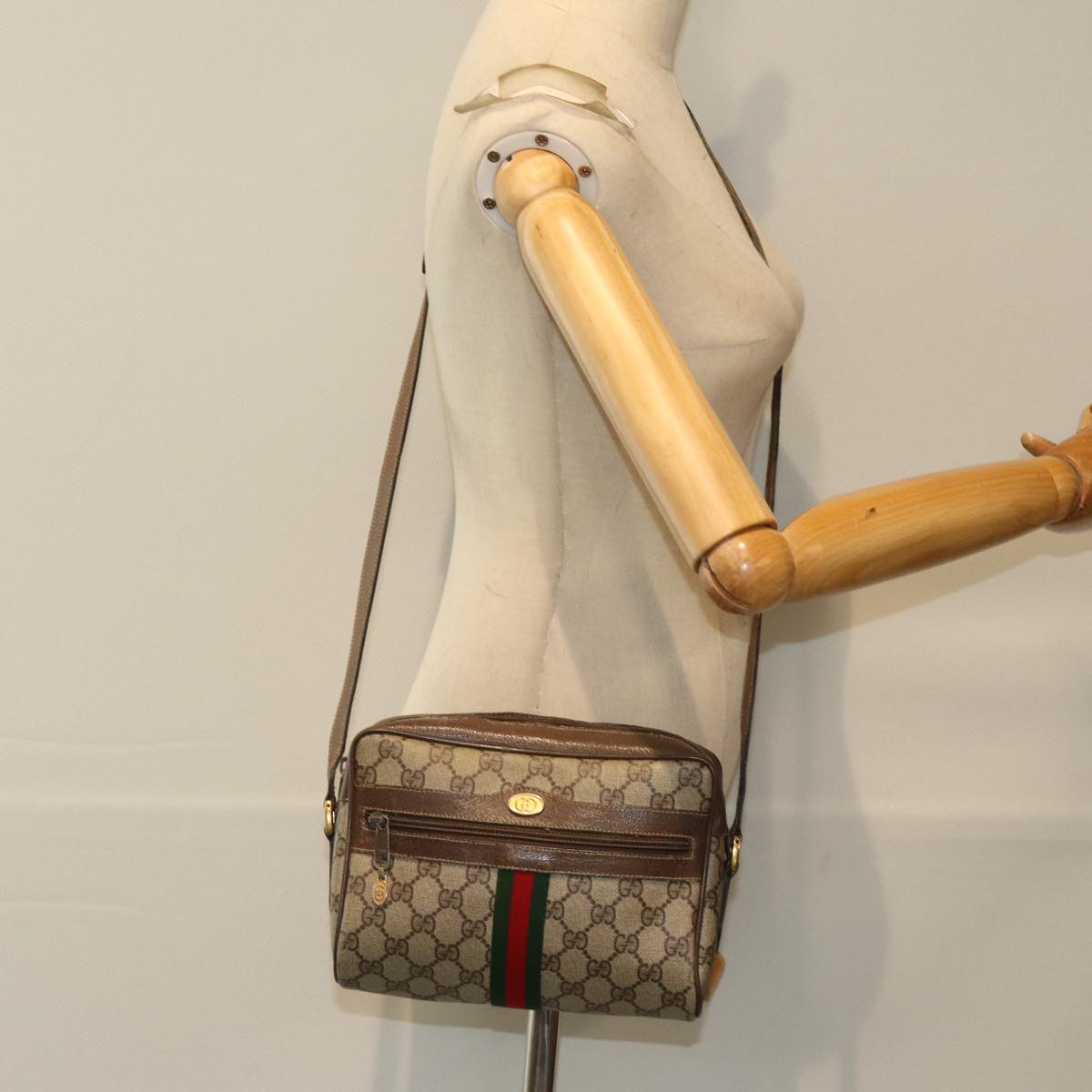 GUCCI GG Supreme Web Sherry Line Shoulder Bag PVC Beige 32 02 004 80804