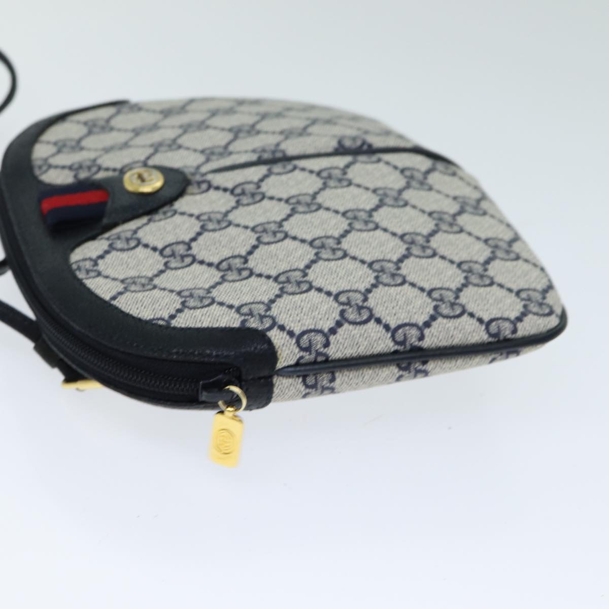 GUCCI GG Supreme Shoulder Bag PVC Leather Navy 904 02 047 80808