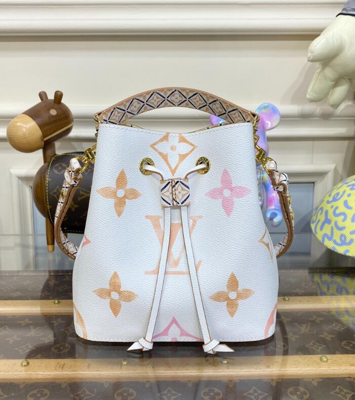SAMC - LOV Bags - 1039