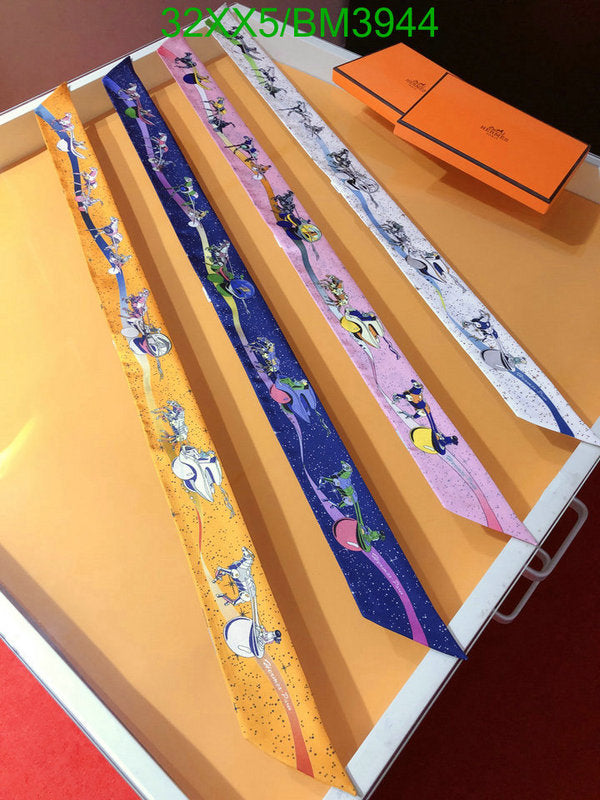 SAMC - HMS Scarves - 263