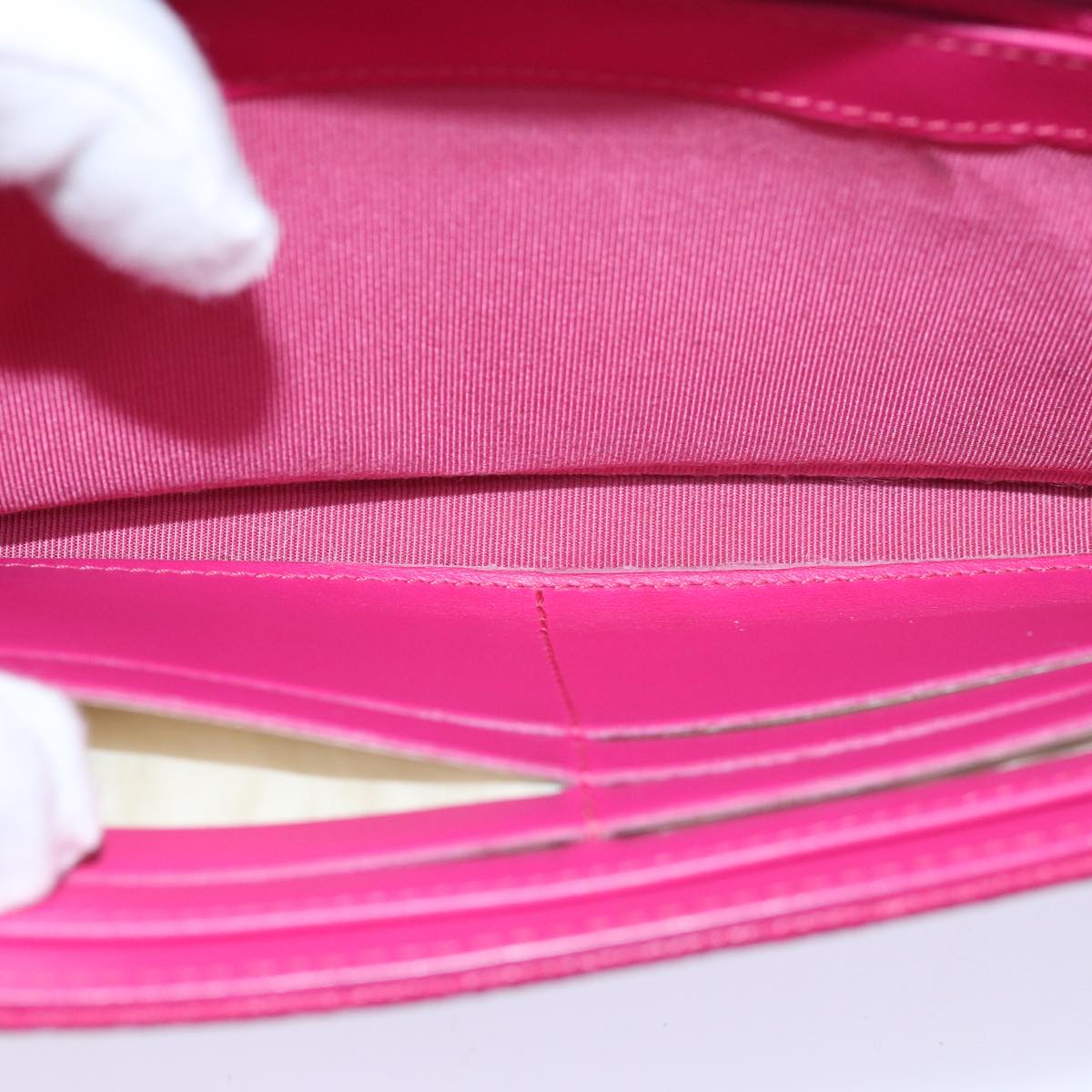 CHANEL Long Wallet Caviar Skin Pink CC 80946