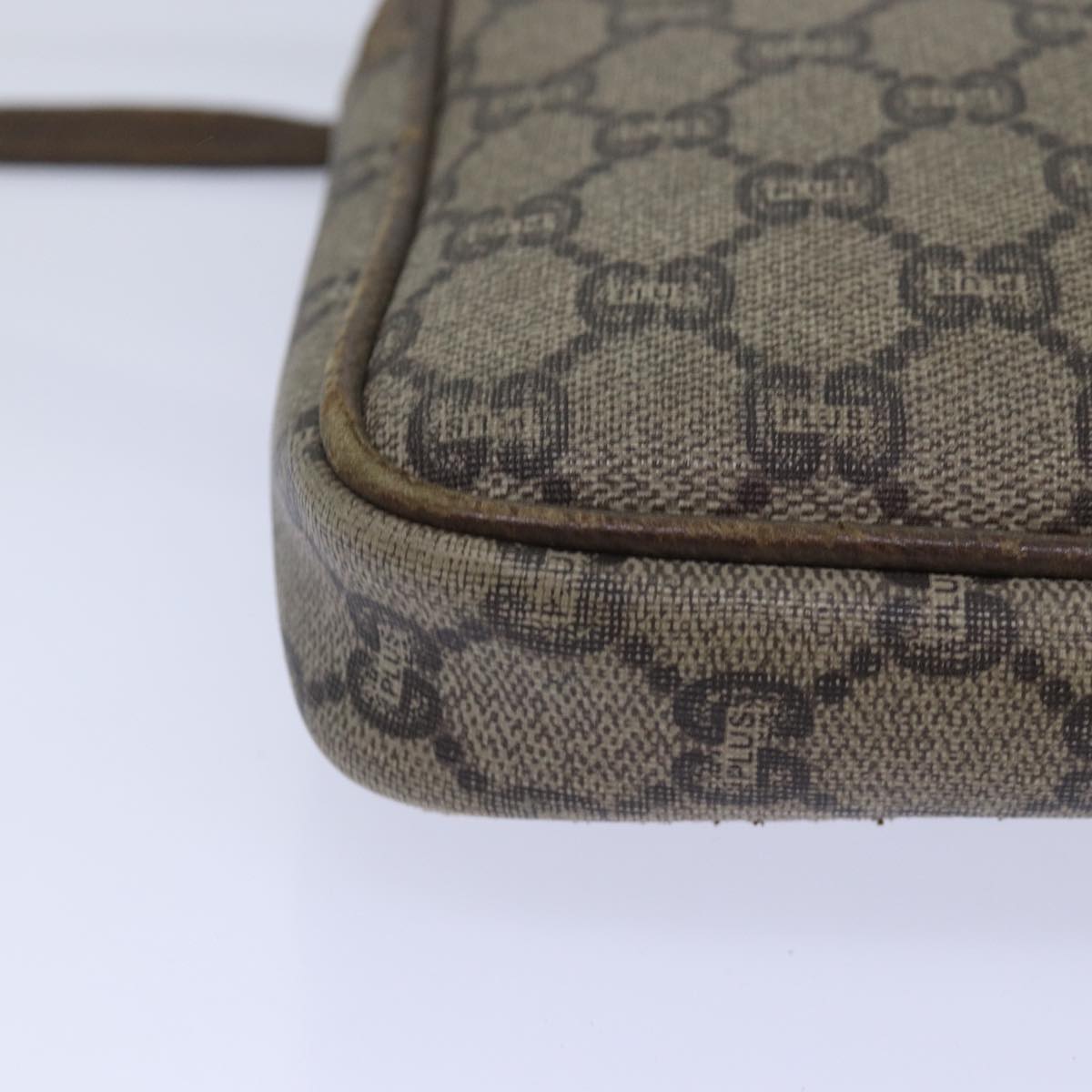GUCCI GG Plus Supreme Clutch Bag PVC Beige 80949