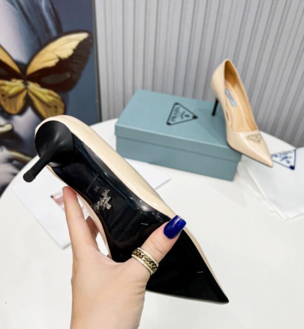 GlamyWomen Shoes - 351