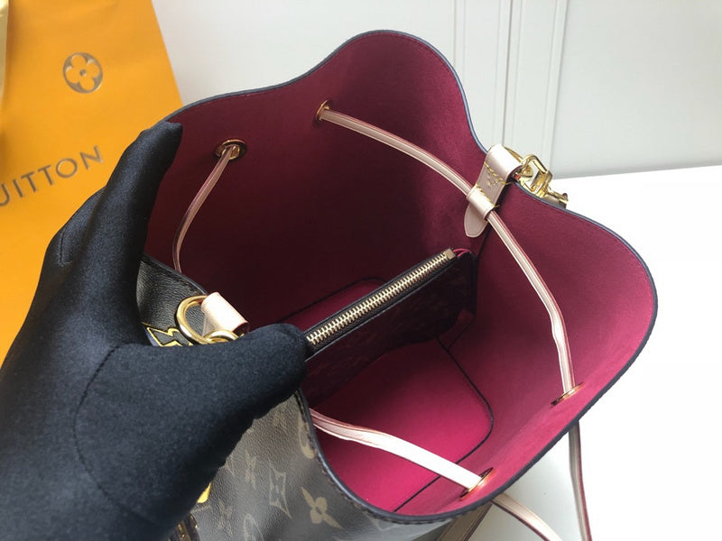 LOV2 Bags - Luxurious Bags  2058