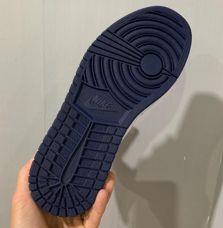 SAMC - NKE Shoes - 1380