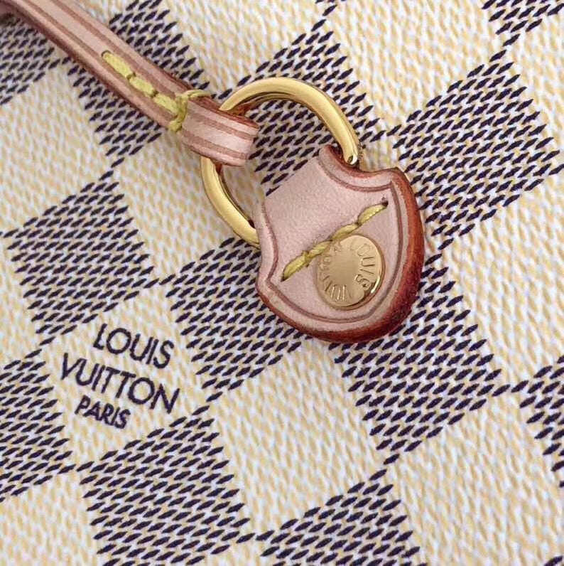 LOV2 Bags - Luxurious Bags  1169