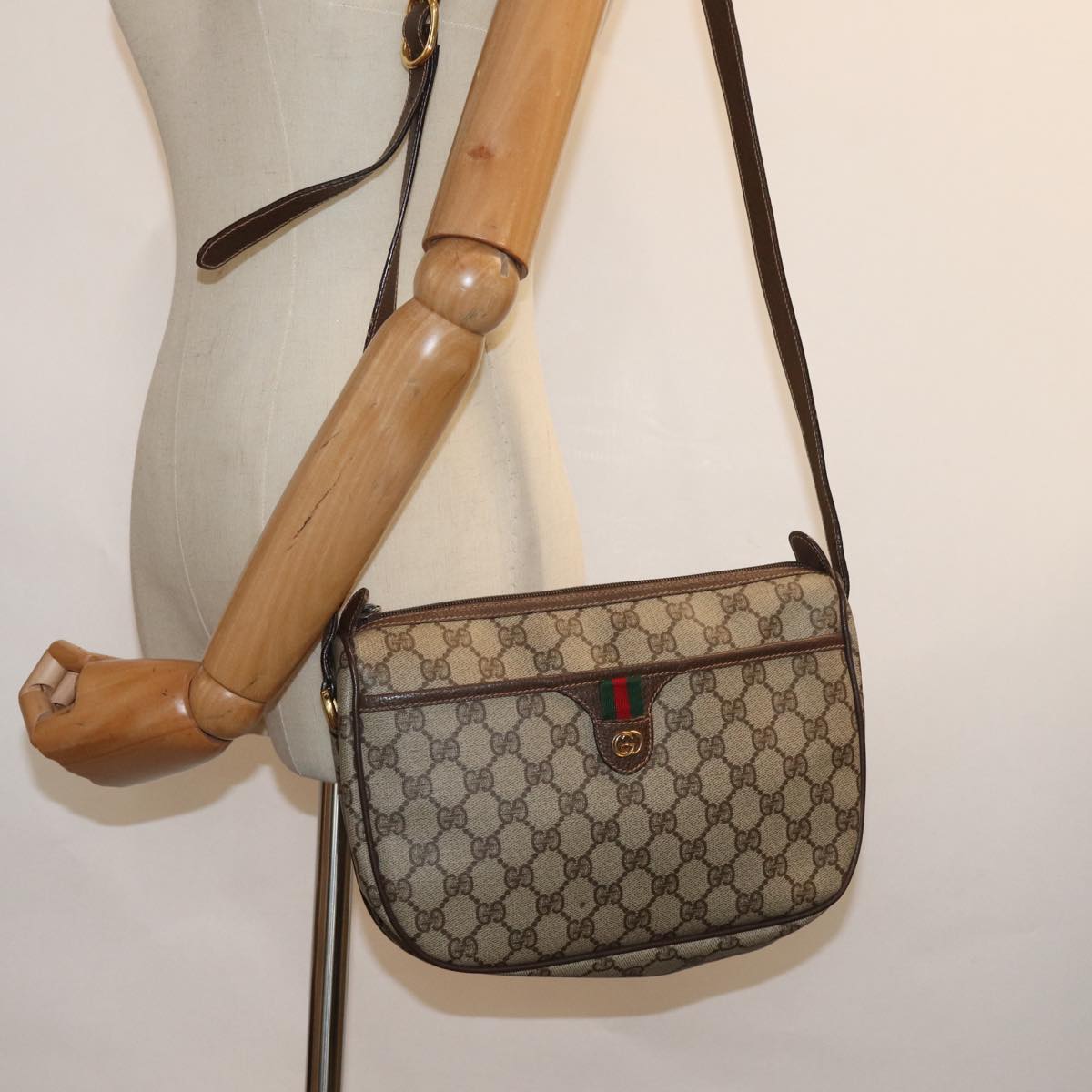 GUCCI GG Supreme Web Sherry Line Shoulder Bag PVC Beige 89 02 077 81157