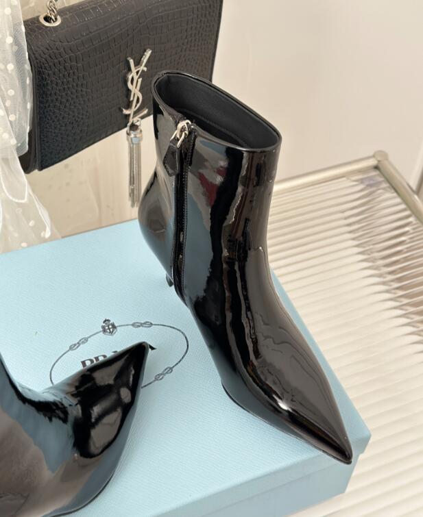GlamyWomen Shoes - 191