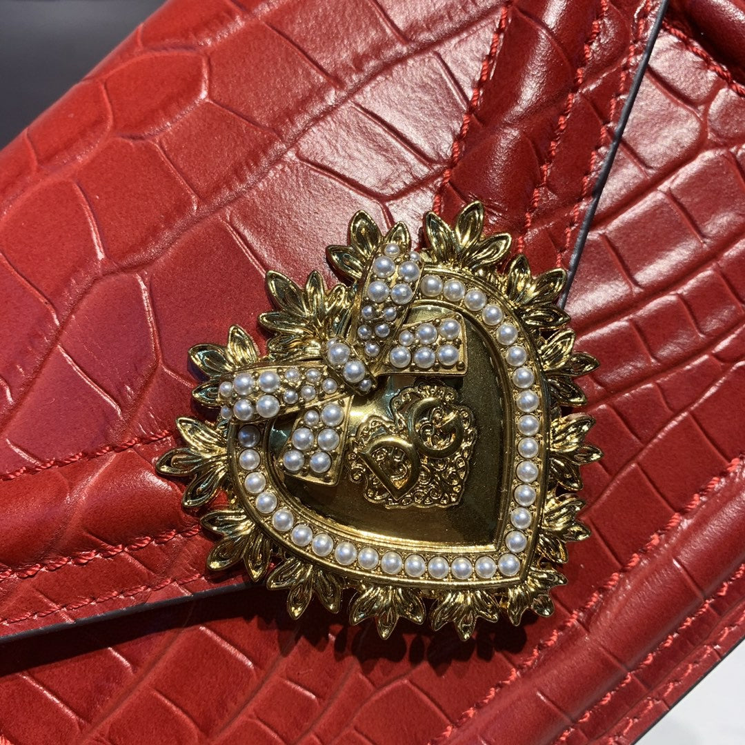 GLAMI Small Devotion BagÃ‚Â Red For Women 7.5in/19cm GLAMIÃ‚Â 