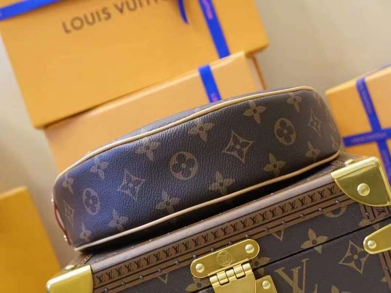 LOV2 Bags - Luxurious Bags  1112