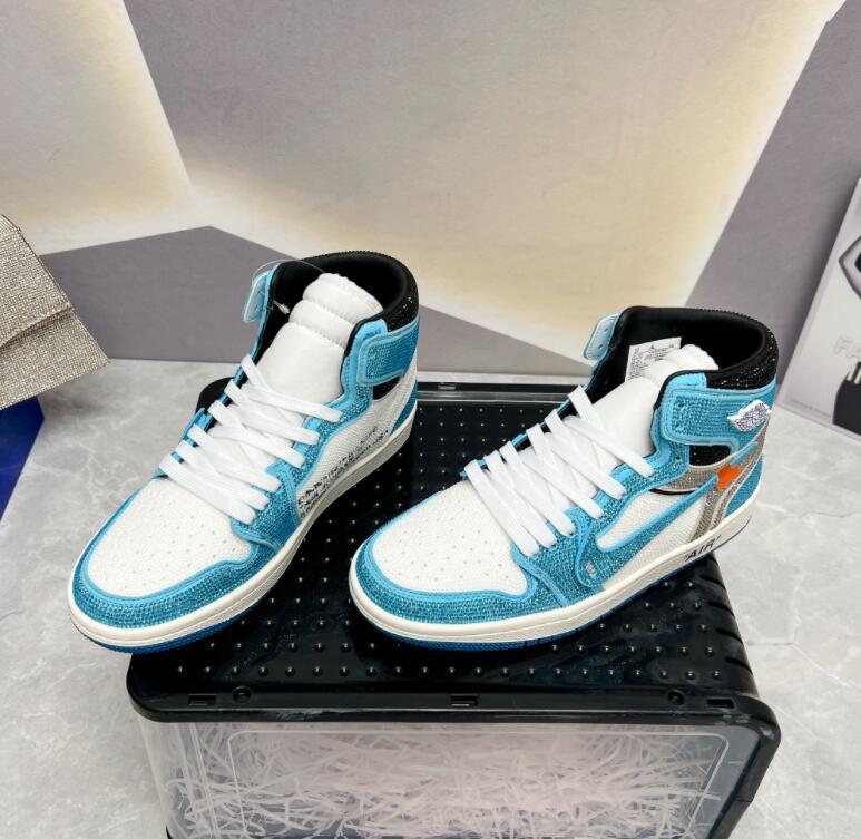 SAMC - NKE Shoes - 202