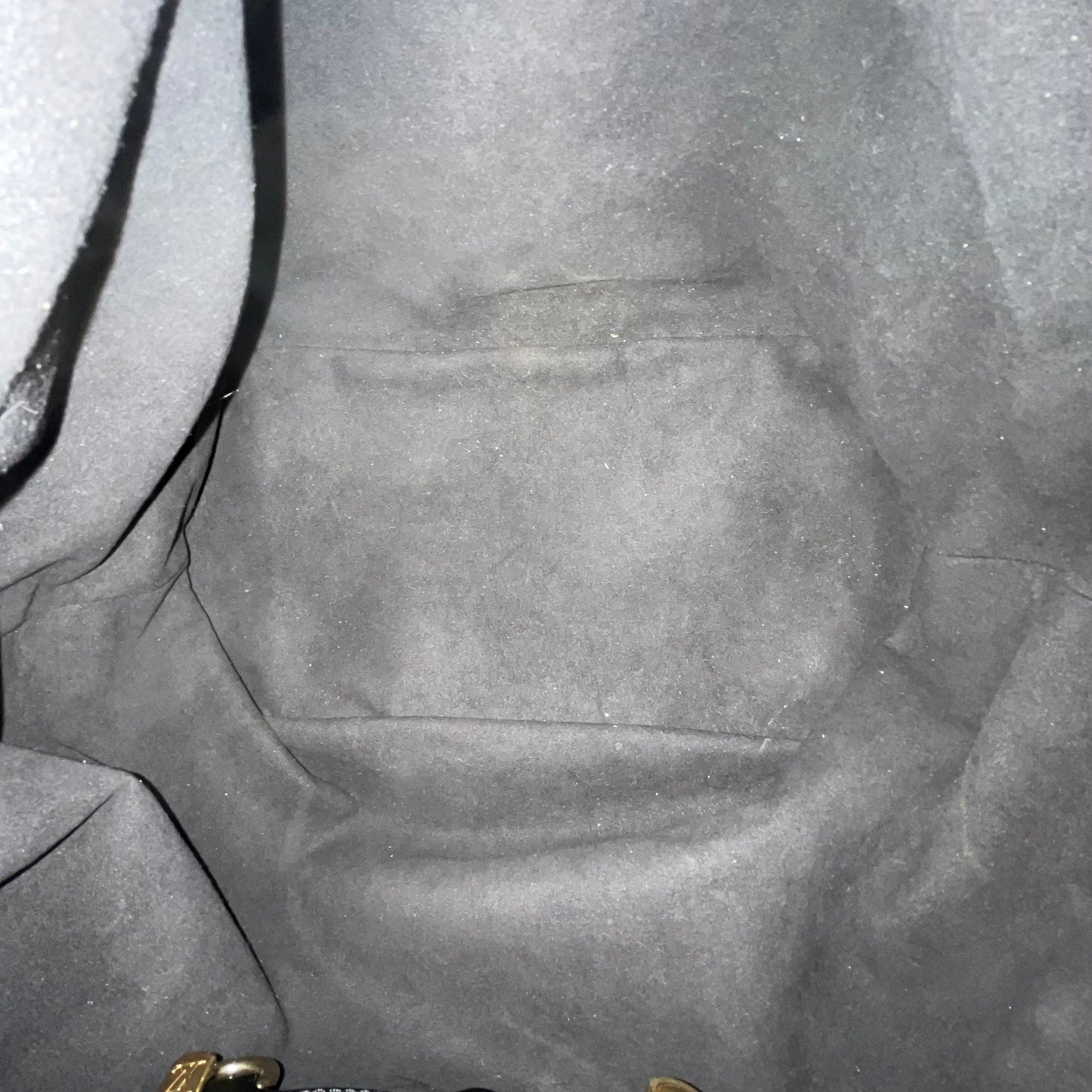 LOUIS VUITTON Surya XL Mahina Vernis Hobo