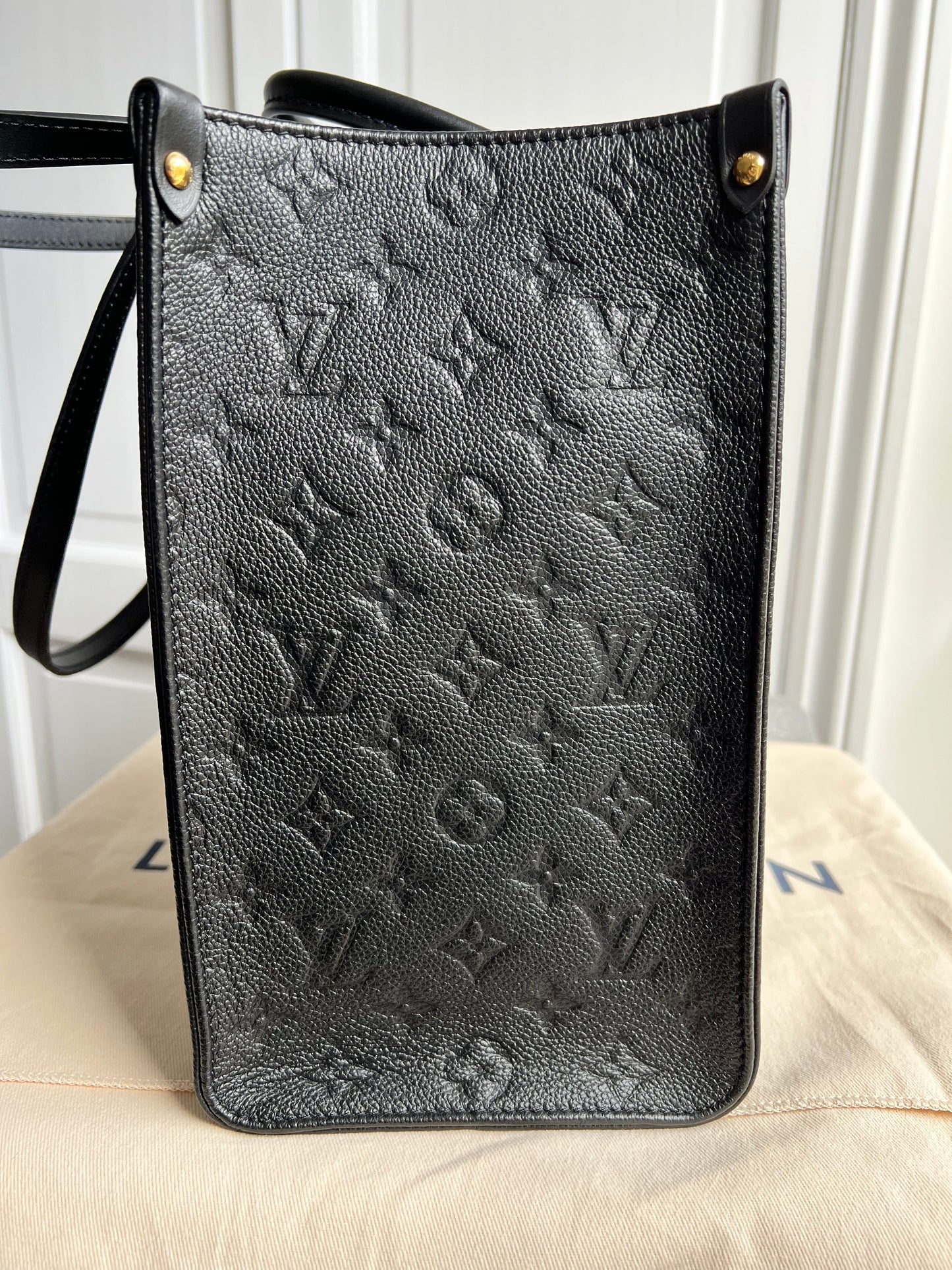 Louis Vuitton On the Go MM Black Empreinte (RRP £2,450)