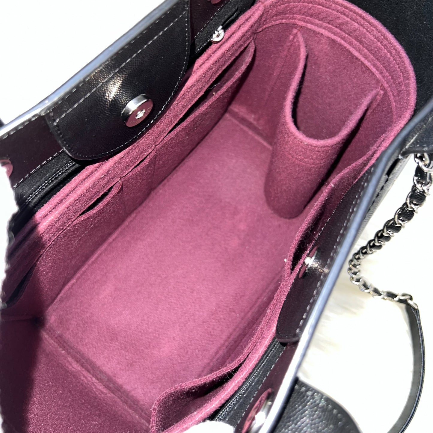 GLM-Small / Medium Deauville Tote in Black Caviar and SHW