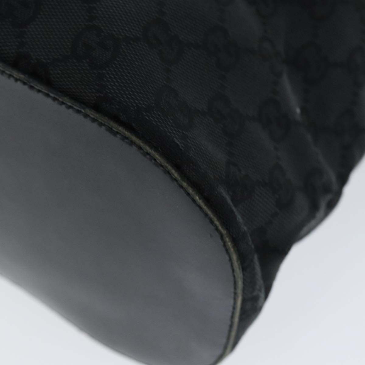 GUCCI GG Canvas Shoulder Bag Black 001 3738 82165