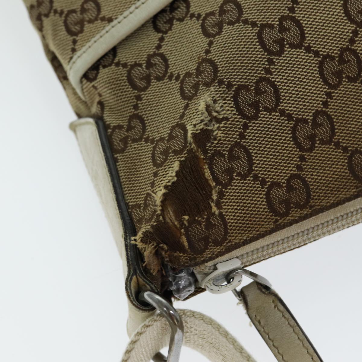 GUCCI GG Canvas Shoulder Bag Beige White 145857 82178