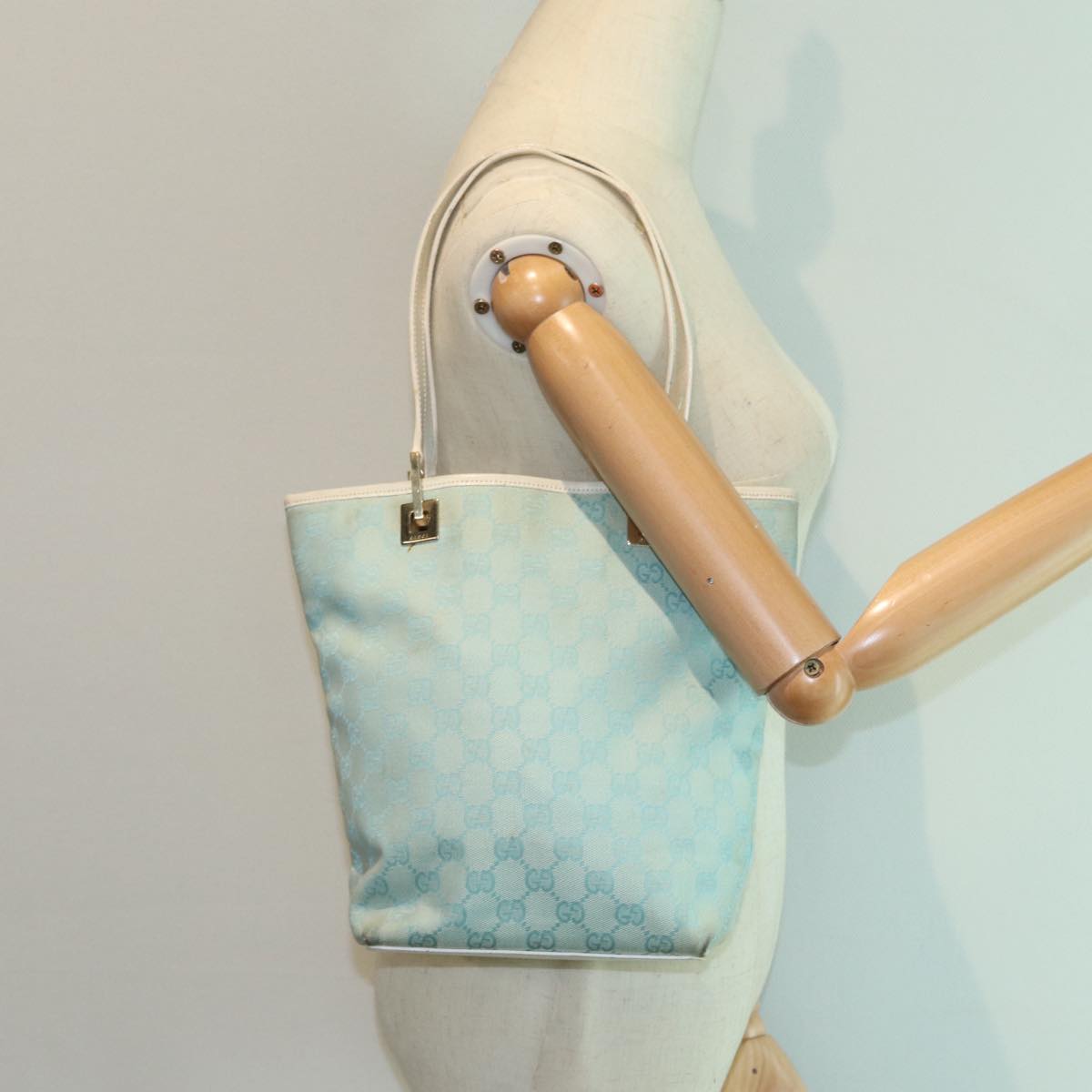 GUCCI GG Canvas Shoulder Bag Blue White 002 1099 82826